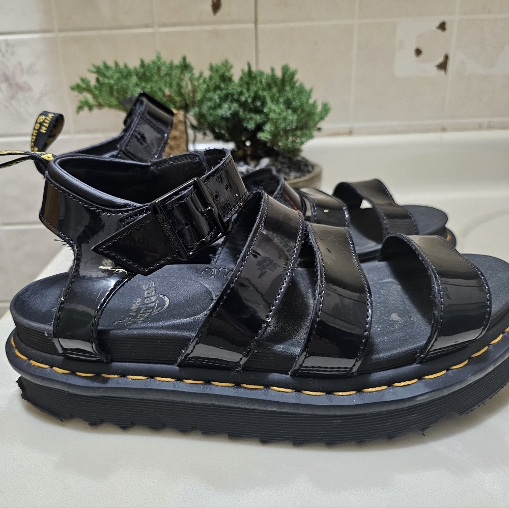 Women's blair Dr martens sandals